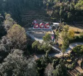 Kaafal Cottages: The Himalayan Home - parking