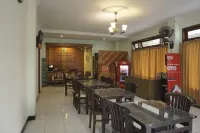 Hotel O near Alun-Alun Kidul formerly Ndalem Mantrijeron Hotel