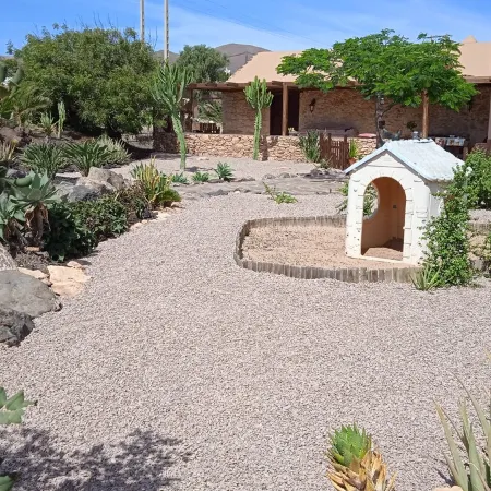 Canary House with Heated Pool,  26 Degrees