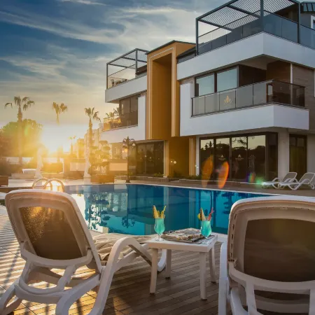 Elysium Green Suites