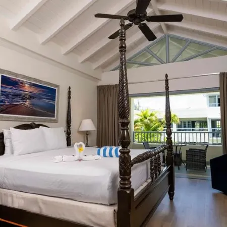 Savannah Beach Club Hotel & Spa
