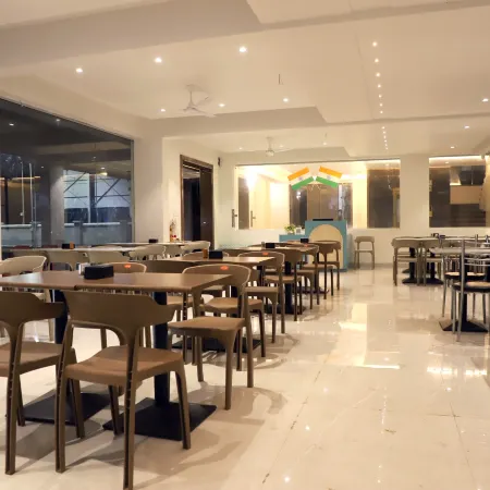 Hotel Ellora Pride