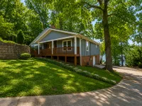 Chalet du Lac – Lakefront Retreat - 4-Star