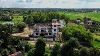 Udita Homestay (Prayas) - parking