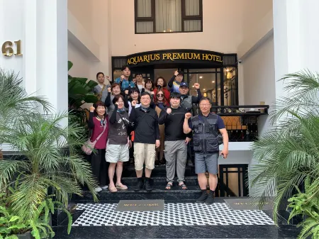 Khách sạn Aquarius Premium