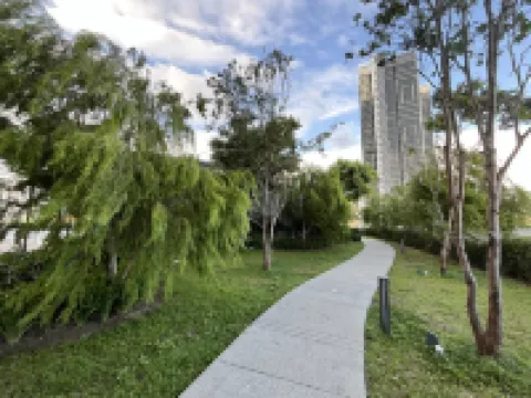 Residence Trion By Yan Yee CMC Centre周辺のホテル