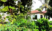 Elrad Msamvu Villa with Privacy by Monalisa