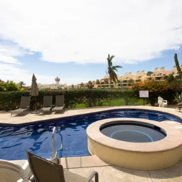 2BD Condo in La Costa Phase 2!