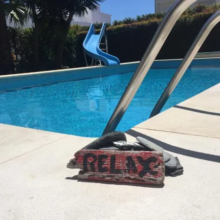 S. Pedro House - Apt. w/pool and garden 5 minutes from the beach