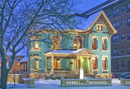 The Kalamazoo House Bed & Breakfast