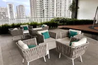 Georgetown Urban 3BR | Family | Skypool | SeaView