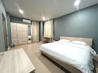 COZY MAISON HOMESTAY Hotels in Amphoe Sam Phran