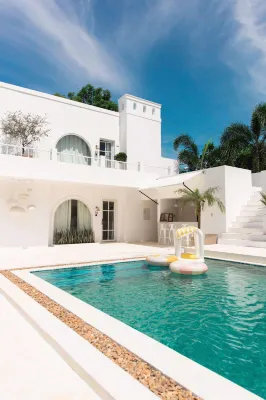 LASAOMA HOMESTAY Các khách sạn gần Công viên Vincom Xuân Khánh