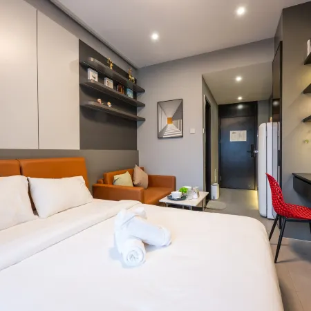 M Residence-Cozy Stay by Soben Homes
