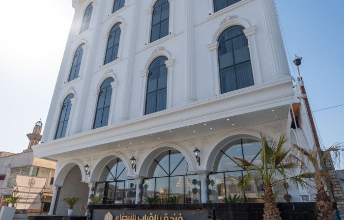 White Domes Hotel