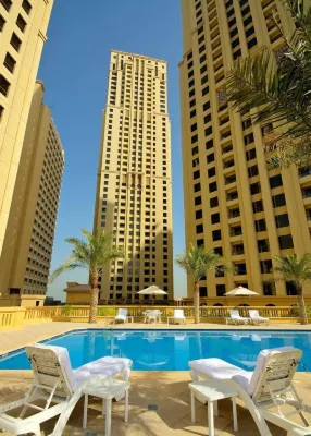 Prestige Hostel JBR - ที่มีอ่างอาบน้ำ