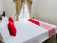 Hotel O Homestay Bonjeruk Near Restoran Pawon 21 Bonjeruk Hotel di Jonggat