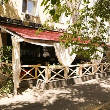 Студия КОЛОС в центре с шикарным видом из окна