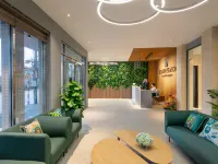 Golden Season Hotel Hotel a Hoa Lu