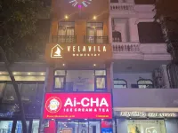Velavila - Double Room Hotels near Dong Da