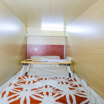 Rz brothers holiday home โรงแรมใกล้ท่าเรืออับรา