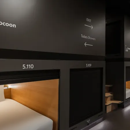 Zedwell Capsule Hotel Leicester Place