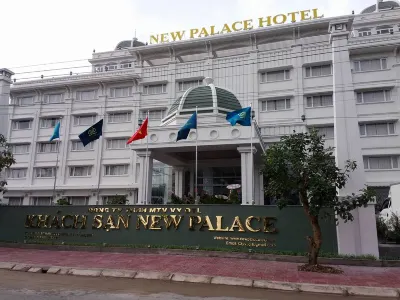 New Palace Hotel Hotels near Trung Tâm Hội Chợ Triển Lãm Bạc Liêu