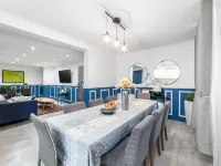 Elegant 130m² Apartment in Central Paris, Marais Hotels in Paris