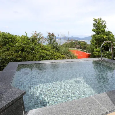HOTEL sunresort shirahama Hotels near Toretore Market