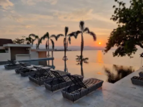 Zaya Beach Club & Resort