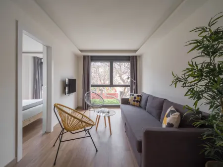 Be Mate Málaga Playa Отели в г. Малага