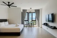 Lovecozy Home @ 22M Macalister | Studio