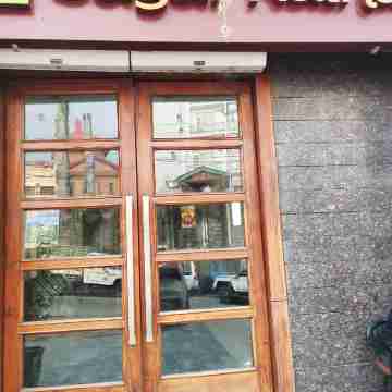 Hotel President Chintpurni Hotel Exterior