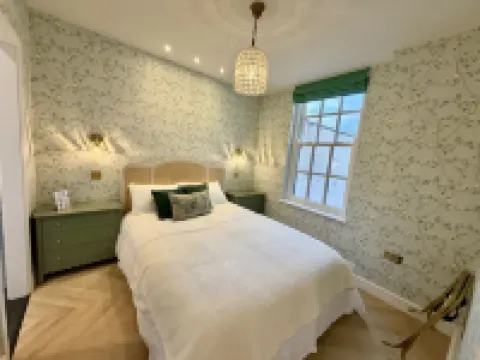 Parisian Apartment in Birmingham’s Jewellery Quarter