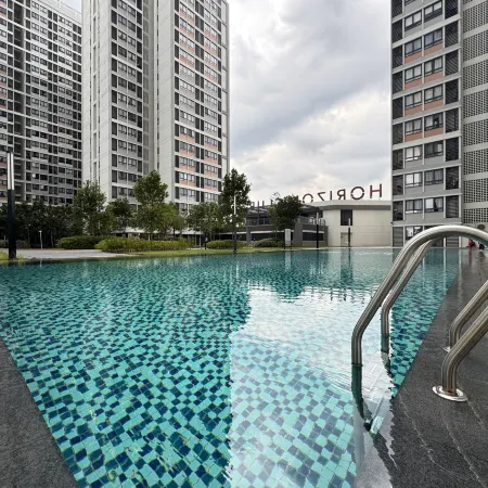 Horizon Cozy Suite 15 min to KLIA & 5 min to ERL by BeeStay