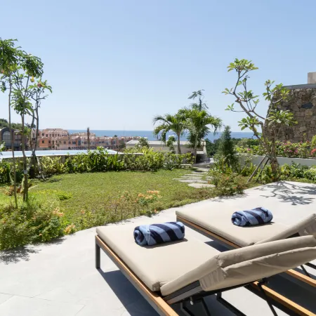 Kaliwatu Private Pool & Residences