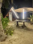 Sea Breeze Lodge & Motorbike for rent - Airport Shuttle
