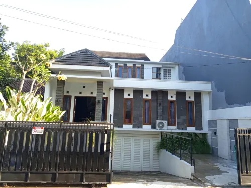 Nama Villa Yogyakarta - 浴缸