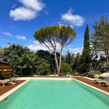 Cottage Amande on large domain with Pool, Spa, Tennis