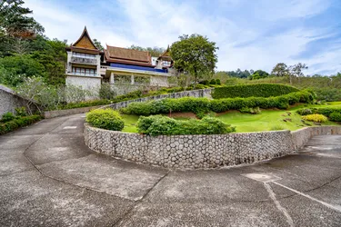 รูปภาพของRoyal legacy
