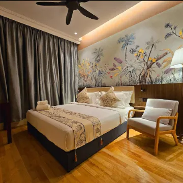 The Palm Suite at Lava Mansion