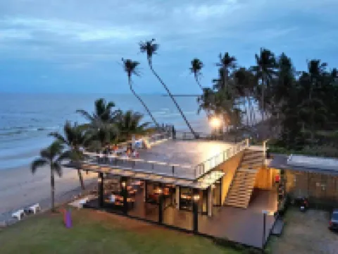 Saphlivilla Beach Resort