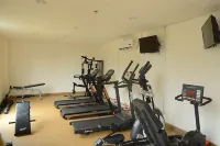 Gala by TwoSpaces Studio @TreePark Apartment - Gym