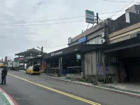 Jiufen Old Street Seaview Homestay (next to the family supermarket, bus stop 1 min walk)