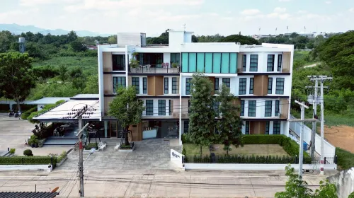 Ananzitra Hotel