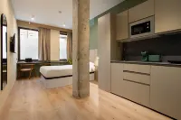 Ola Living Chamartín Studios