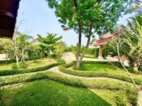 Nantawan Resort KhonKaen Hotel berhampiran Wat Samjan