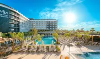 Vox Maris Resort - Private Pools