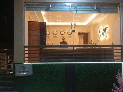 Transit64 Hotel