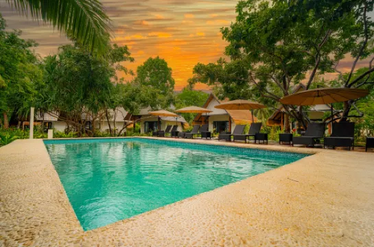 The Henry Resort Qi El Nido